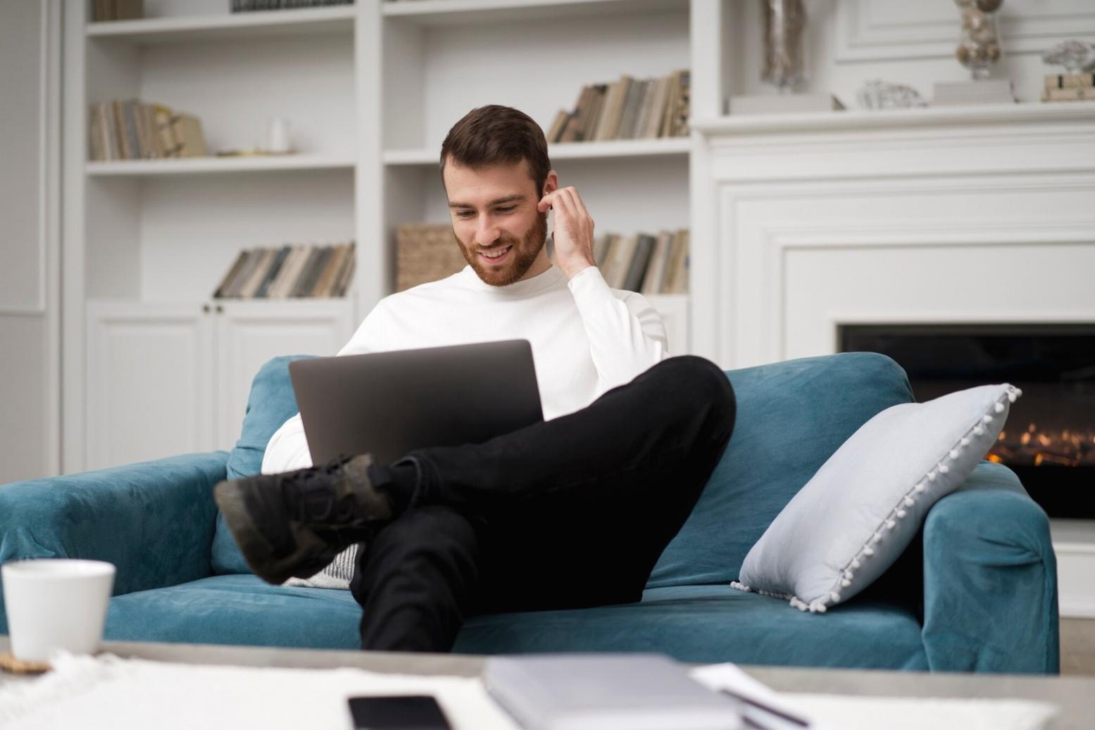 Erfolgreiche Webinar-Teilnehmer beim Online-Learning